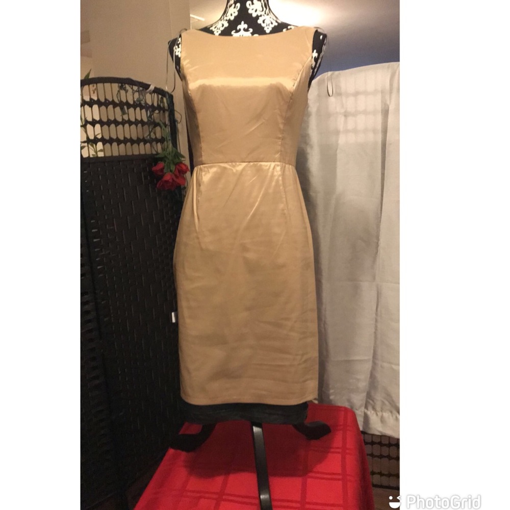 This is a MUSE DRESS 👗